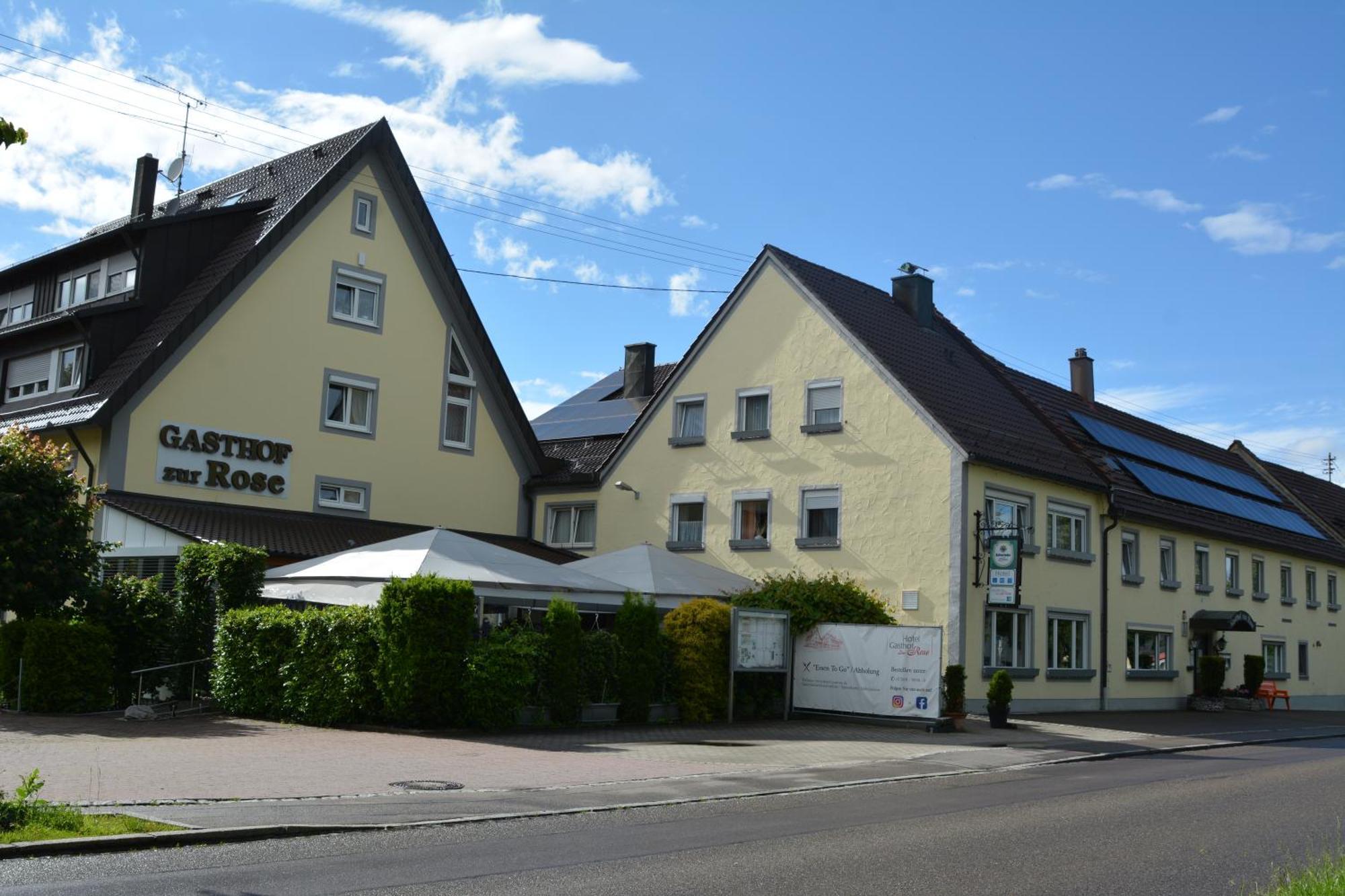 Hotel-Gasthof Zur Rose Weissenhorn Exterior photo